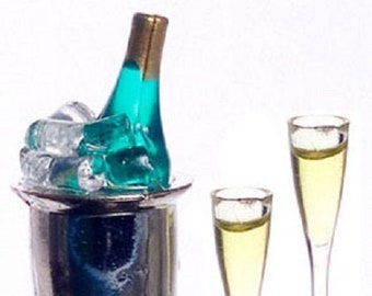 Miniatura de casa de muñecas: champán con hielo y dos copas (escala 1:12)