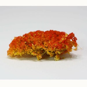 Dollhouse Miniature Wild Autumn Bushes - Set of 20 Pieces - 1:12 Scale
