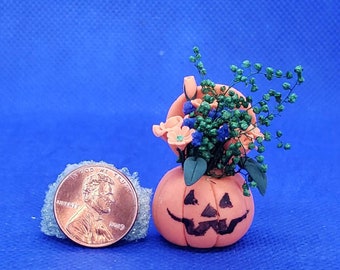 Dollhouse Miniature Halloween Flower Arrangement in Pumpkin Jack O Lantern -1:12