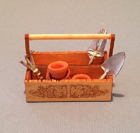 Details about / 1:12 Dollhouse Miniature Zubehör Gartenbau Pflanzen Tools Kit Green