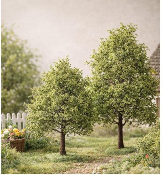 Miniature Oak Tree – Light Green Landscaping Tree for Dollhouse
