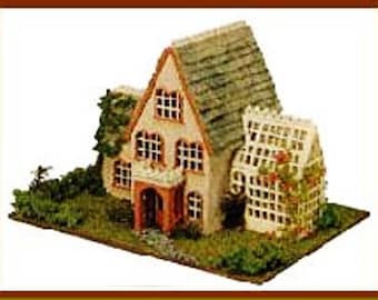 Dollhouse Miniature Hampton House Kit -- 1:144 Scale - FREE SHIPPING