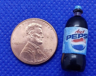 Dollhouse Miniature 2 Liter Bottle of Diet Pepsi - 1:12 Scale