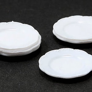 Dollhouse Miniature Dinner Plates - Set of 12 - 1:12 Scale