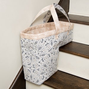 Plaid Step Basket by Trudy Bath Smith and Annie's International