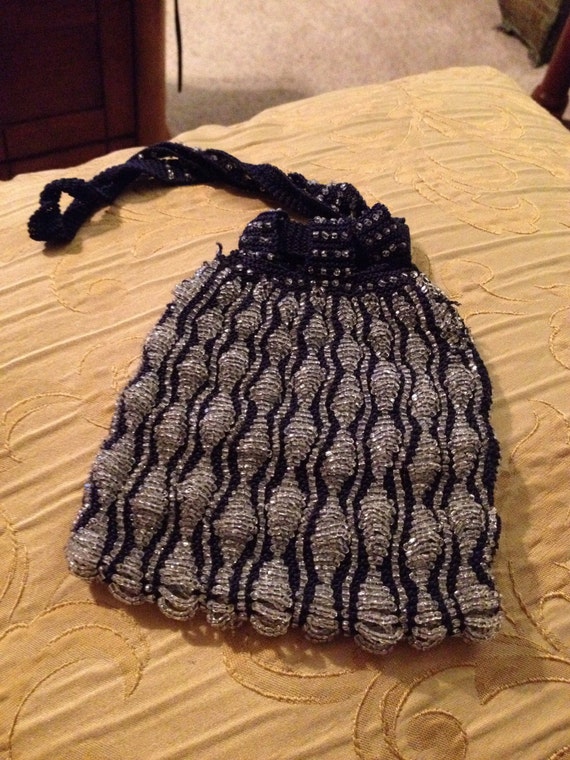 1920's Beaded Purse/Antique Crochet Beaded Flapper
