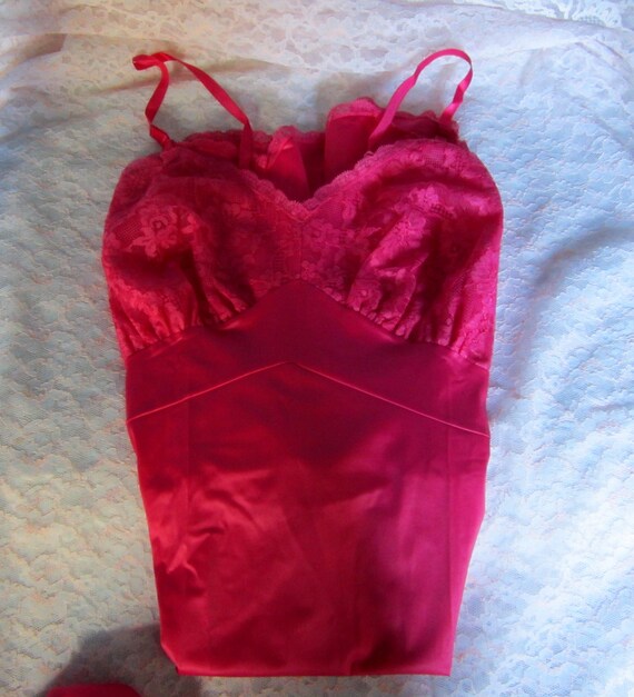 Valentine Lingerie "Vanity Fair" Hot Pink Nightie