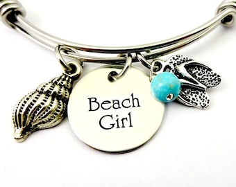 Beach Girl Bracelet - Beach Jewelry - I'm A Toes In the Sand Kind of Girl beach jewelry - Engraved - Flip Flops Bracelet