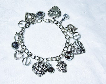 Cynthia Lynn "VALENTINES DAY" Rhodium Silver Heart Love Crrystal Charm Toggle Bracelet 7.5"