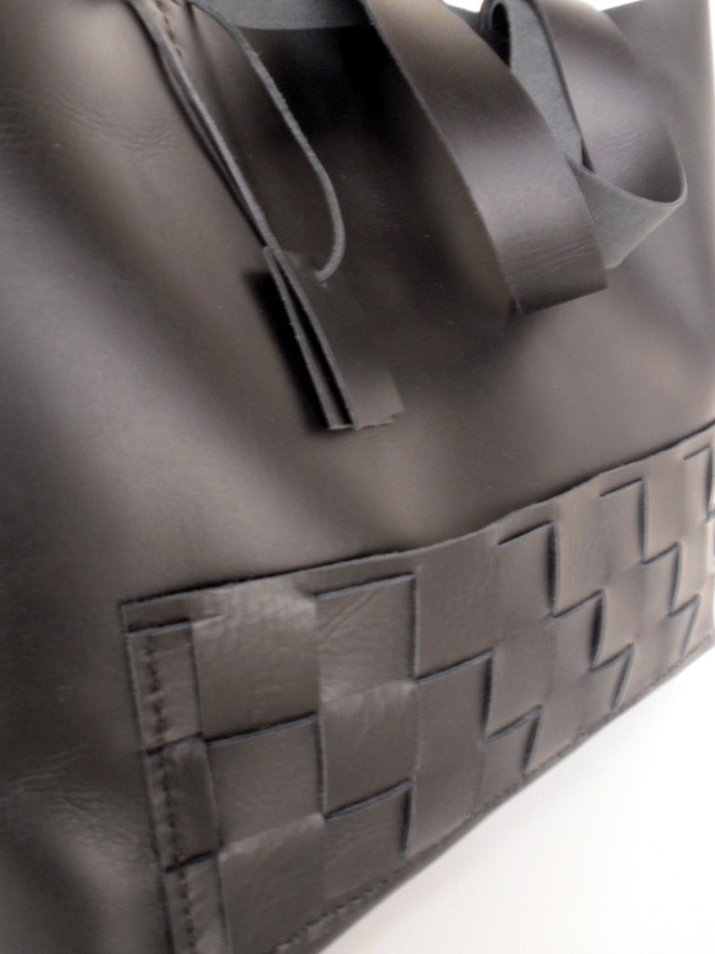 travel tote for airplane