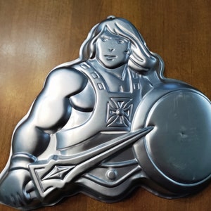 Wilton cake pan He-Man Masters of the Universe  Mattel 1983  Made in Korea 2105-3184