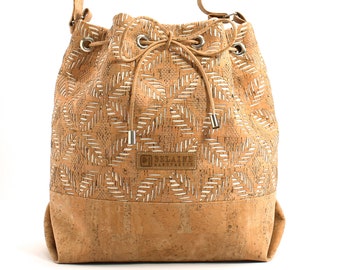 BIG BUCKET BAG // Cork fabric // Vegan // Shoulderbag // Silver // Brown // White // Handmade