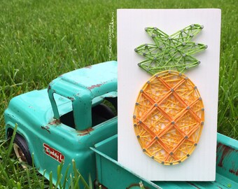 MADE TO ORDER String Art Mini Pineapple Sign