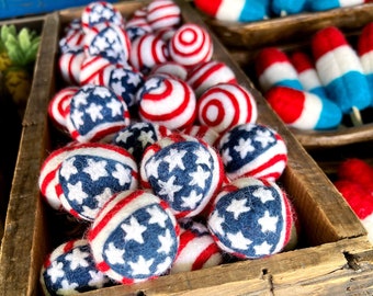 Valentine's Glitter Foam Ball Vase Fillers - Red, White & Pink 2-Pack