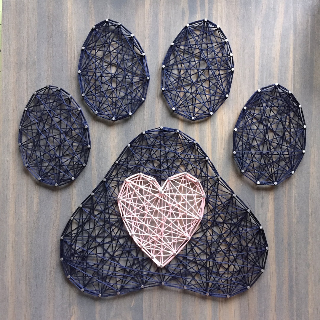 MADE TO ORDER String Art Paw Print and Heart Sign 9.25 - Etsy