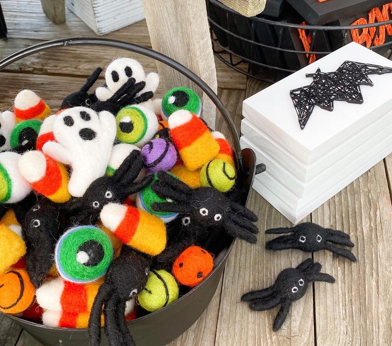 Mix and Match Halloween Polka Dot Swirl Specialty 2.5cm Felt Balls 1 Inch Diameter 100% Wool Poms DIY Garland Bunting Mantle Decor image 4