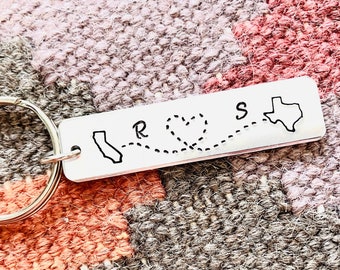 Long Distance Friends Gift for BFF, Long Distance Keychain Gift for Dad State Keychain unique personalized gift - Choose Your States