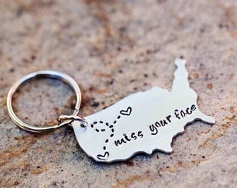 State Keychain USA Keychain Best Friends Long Distance Relationship Gift Personalized Message #USAXLm