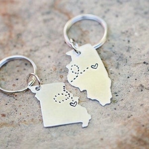 BEST FRIEND KEYCHAIN, Long Distance State Keychains, Best Friend Gift- Set of Two State Map Keychains, Going Away Gift