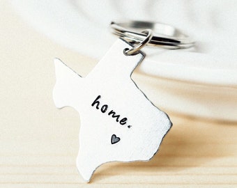 State Keychain ANY STATE, with Custom Phrase - Long Distance Relationship Keychain, Texas, Pennsylvania, Ohio, New York, Califirnia, Florida