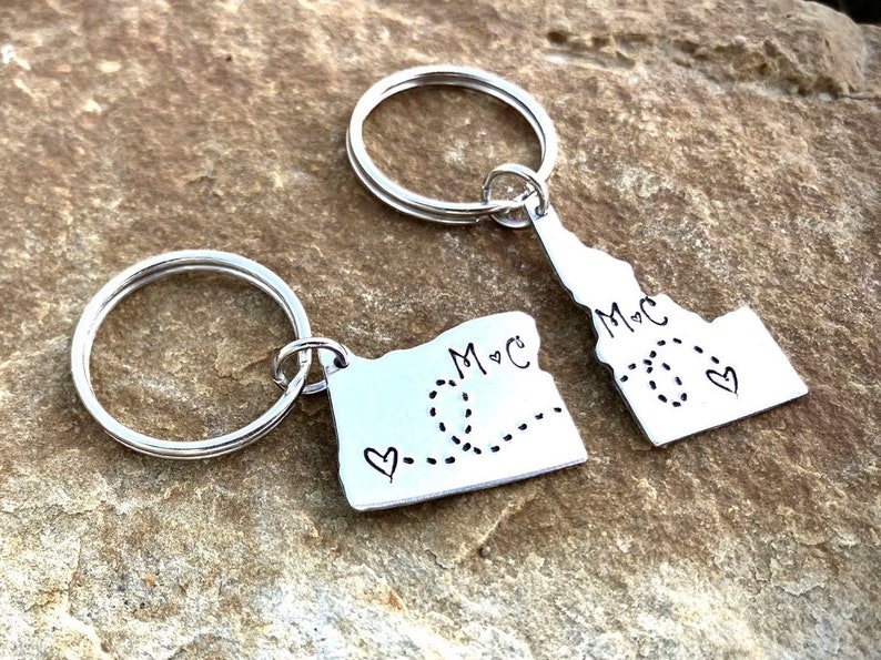 BEST FRIEND KEYCHAIN, Long Distance State Keychains, Best Friend Gift Set of Two State Map Keychains, Going Away Gift image 4