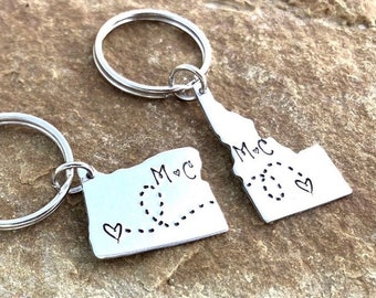 BEST FRIEND KEYCHAIN, Long Distance State Keychains, Best Friend Gift- Set of Two State Map Keychains, Going Away Gift