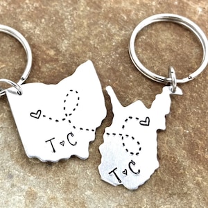 Beste Freunde Geschenk Personalisierte Schlüsselbänder Set von zwei, Fern Beziehung LDR Fern Freund Geschenk, Geschenk, Umzug Geschenk