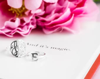 Script Monogram Ring, Sterling Silber, Gold, Roségold, personalisierte Initialen