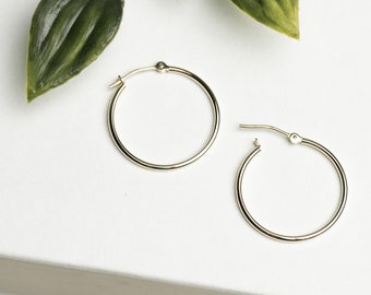 Solid 14K Gold Small Hoop Earrings, Delicate Design, Available in different sizes, The PERFECT Christmas Gift!