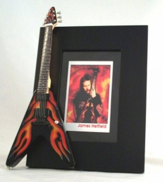 James Hetfield Miniature Guitar Photo Frame Metallica Image 0
