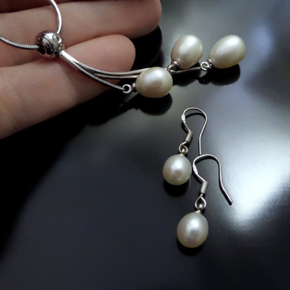 Vintage Sterling PEARL Necklace Earrings - Natura… - image 4