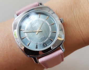 Women's watch , Wristwatch with leather strap , Women's wristwatch " Luch "