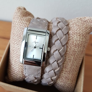 Women&#39;s watch, wristwatch with leather strap, women&#39;s wristwatch &quot;Luch&quot;
