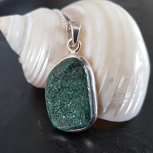 Gland malachite , malachite in silver , silver pendant with malachite druzy