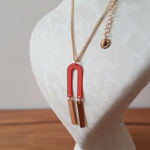 Costume jewellery necklace with pendant , necklace , costume jewellery
