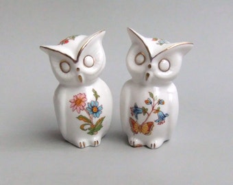 Owl Salt and Pepper Shakers, Vintage Owl, Owl Decor, Porcelain Bone China Owl Figurines