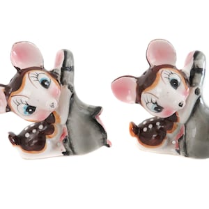 Vintage Deer Figurine Salt and Pepper Shakers, Anthropomorphic Japan Deer Fawn with Shoes, Big Eyes, Mid Century Ceramic Deer Figurines