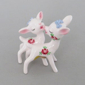 Kissing Deer Salt and Pepper Shakers, Vintage White Japan Deer, Fawn Figurines, Unique Valentine Gift image 4