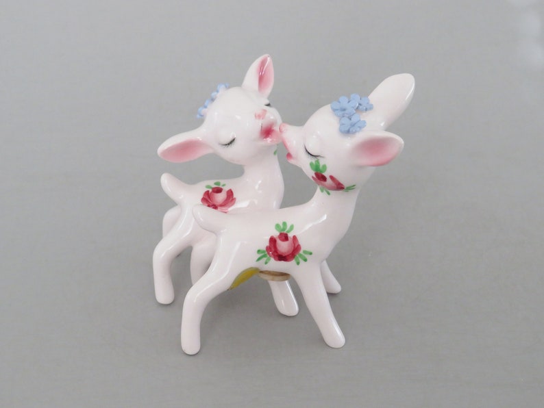 Kissing Deer Salt and Pepper Shakers, Vintage White Japan Deer, Fawn Figurines, Unique Valentine Gift image 4