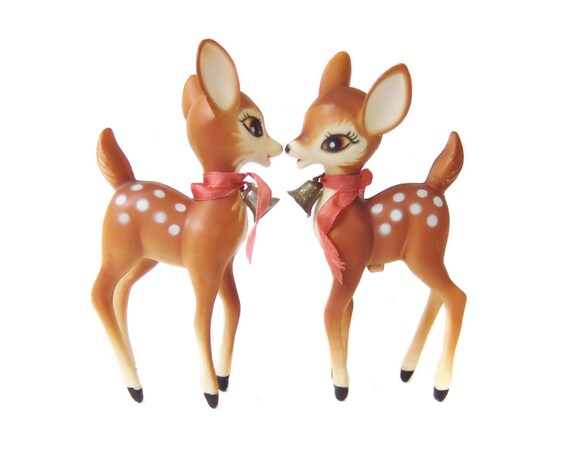 plastic deer figurines