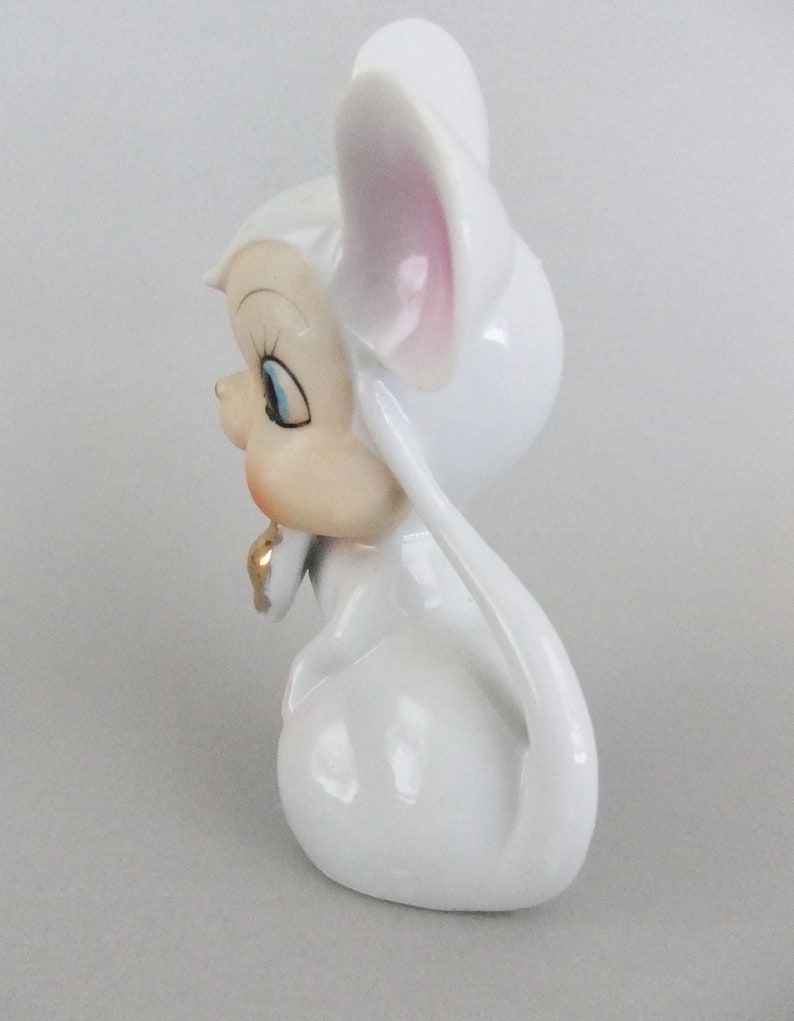 mouse figurine toy