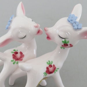 Kissing Deer Salt and Pepper Shakers, Vintage White Japan Deer, Fawn Figurines, Unique Valentine Gift image 3