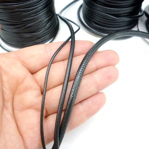 To choose Rigid Black Waxed cord_PAM0521473625/B_ Braided rope _black_ of 2/3 /5mm_ pack  one meter/ 1,09 Y