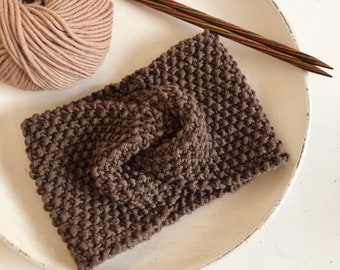Simple knitting instructions for “headband” knitting