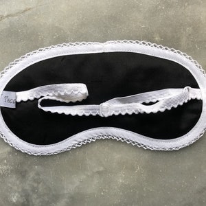 Silver Silk Sleep Mask, adjustable, eye mask, travel, beauty, relaxation image 3