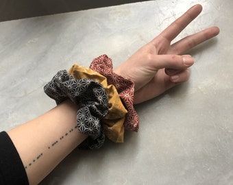 Handgemaakte scrunchie, verschillende Japanse patronen, haarelastiekje, armband, vlechtband, diverse varianten, jaren 90