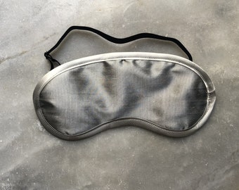 Sleep mask from silk, silvergrey, silver, eye mask , relaxation, beauty, sleeping mask