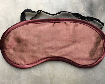 Silk Sleep Mask, light bordeaux-red, eyemask, relaxation, beauty, travel