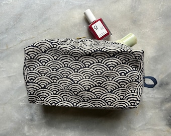 Makeup bag waves, cosmetic-bag, beauty, makeup bag, toiletry bag, cosmetic bag, travel kit, cotton