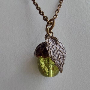 Olive Green Crackle Glass Acorn Pendant Necklace. Bronze Tone Choose Chain length. Extendable, Gift for Nature lover, Oak Tree Nut, Moss image 1